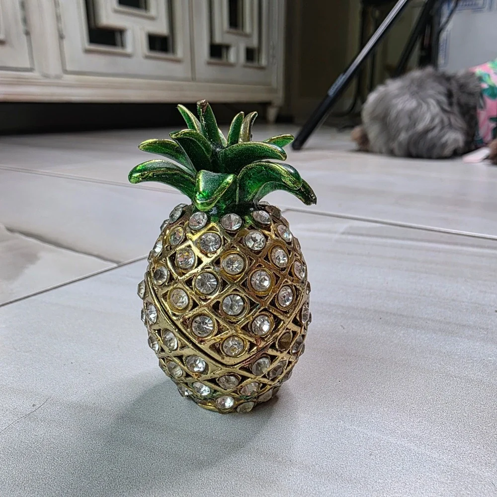 Vintage Pineapple Rhinestone Trinket Box‎ Gold Tone Green Enamel Hinged Jewelry